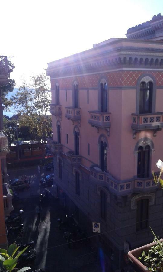 In Via Roma Bed & Breakfast Salerno Exterior photo